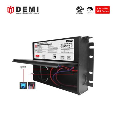 triac e scatola di giunzione per driver per strisce luminose a tensione costante da 100 W con dimmerazione 0 10 V
        